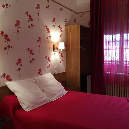 Hotel Les Chansonniers Parijs