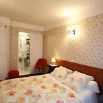 Hotell Les Chansonniers 3*